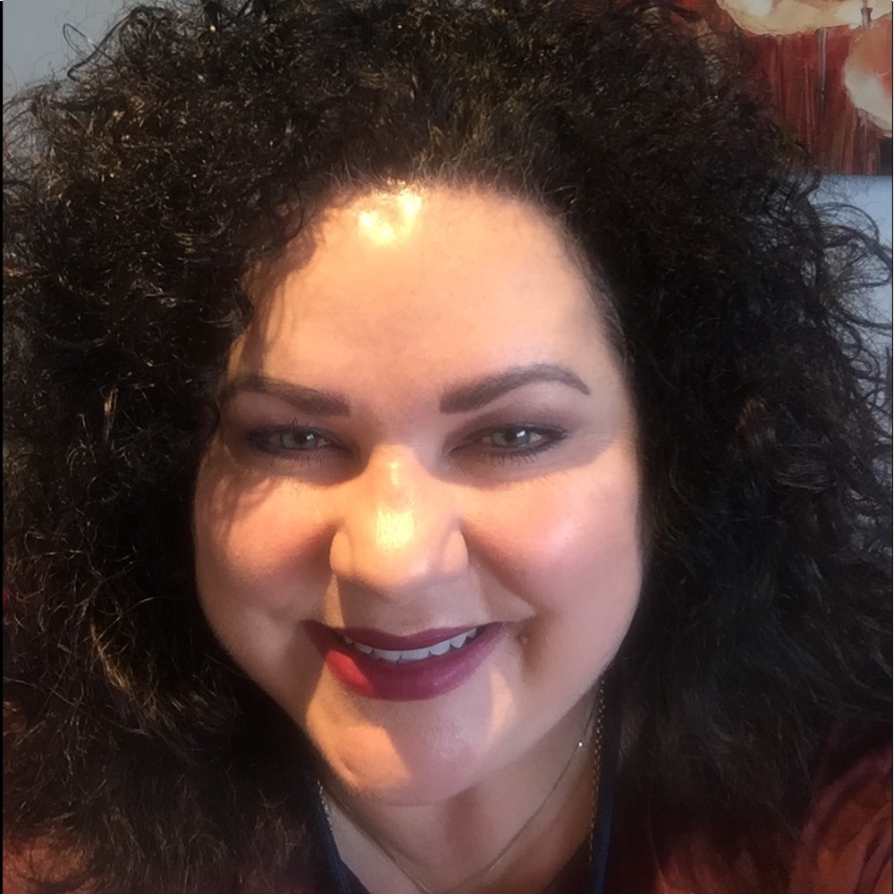 Meet your Posher, Raeleen